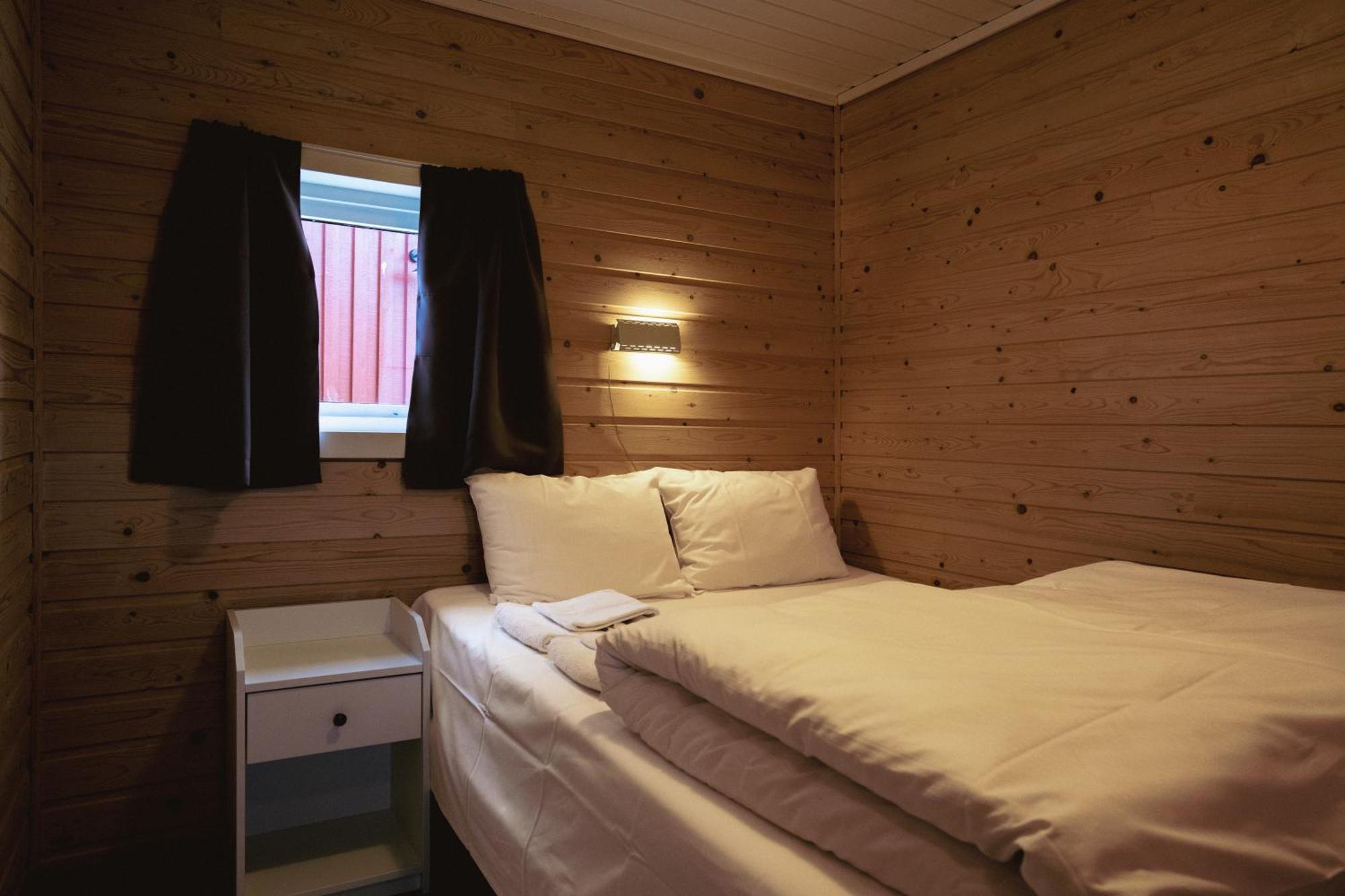 Hotel Henningsvaer Rorbuer Exterior foto